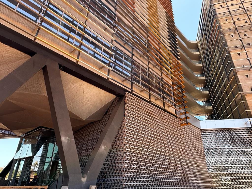Secondary Facade application